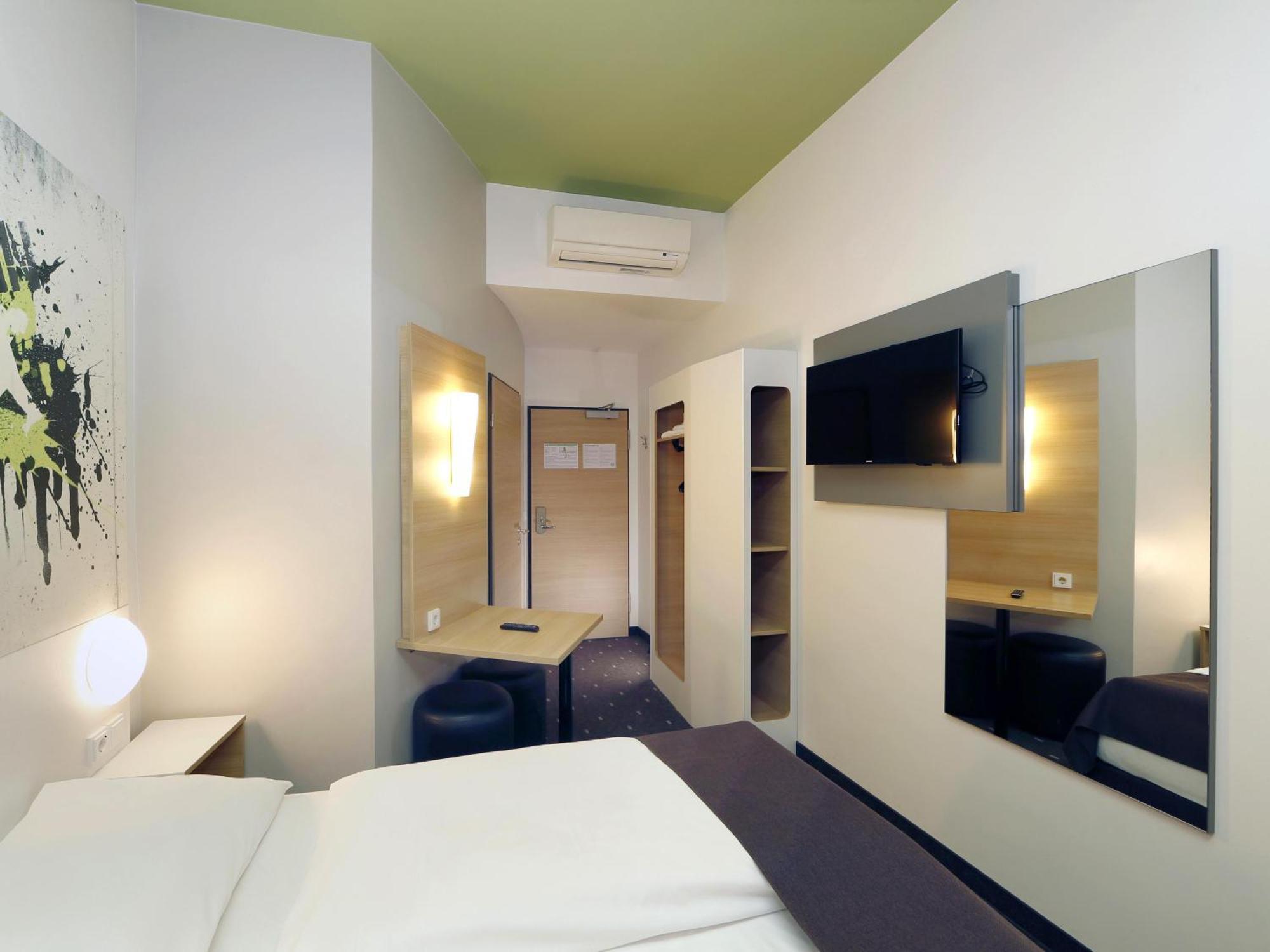 Hotel Berlin-potsdamer Platz Berlino