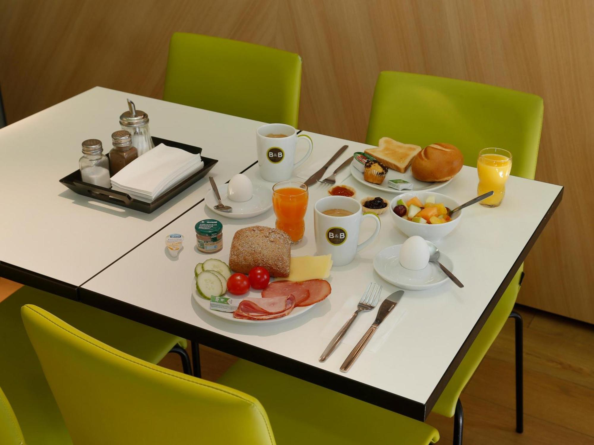 Hotel Berlin-potsdamer Platz Berlino